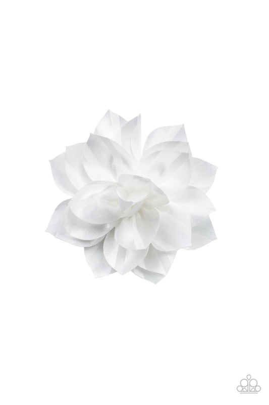 Gala Garden-White Hair Clip