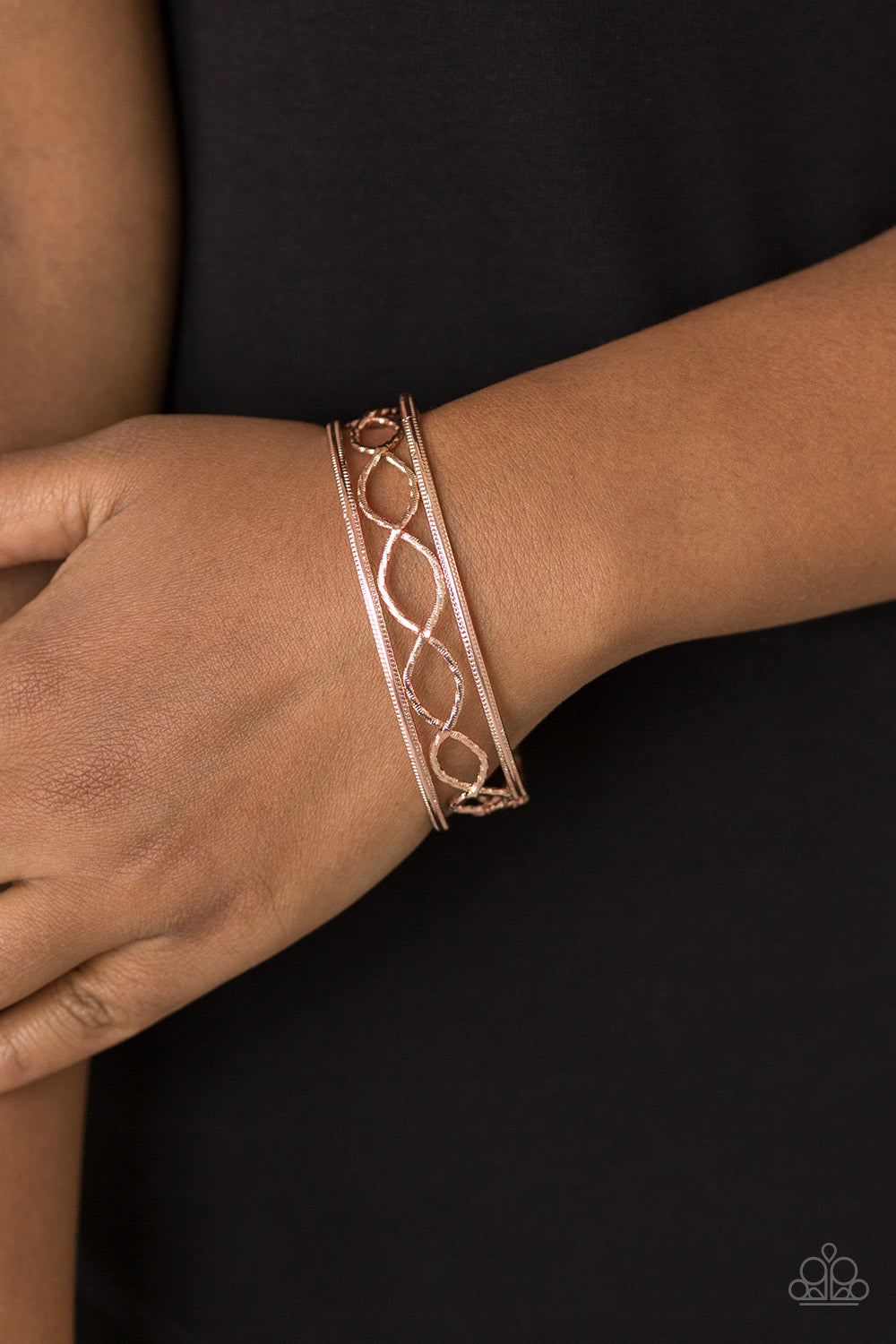 Metal Manic-Rose Gold Bracelet