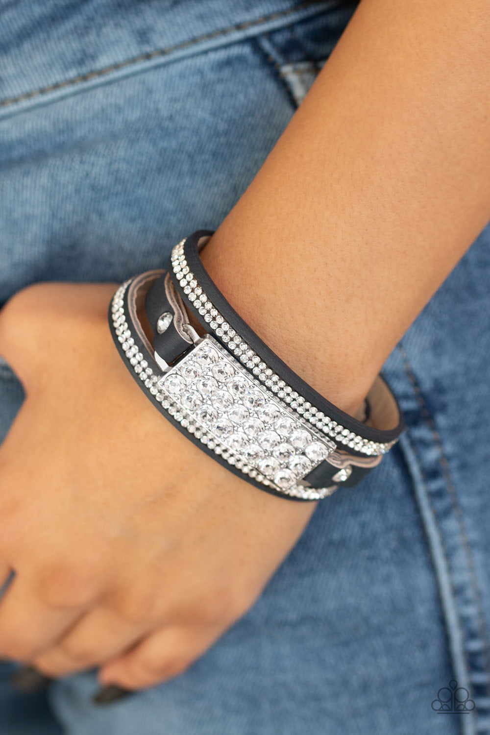 Shockingly Sparkly-Blue Urban Bracelet