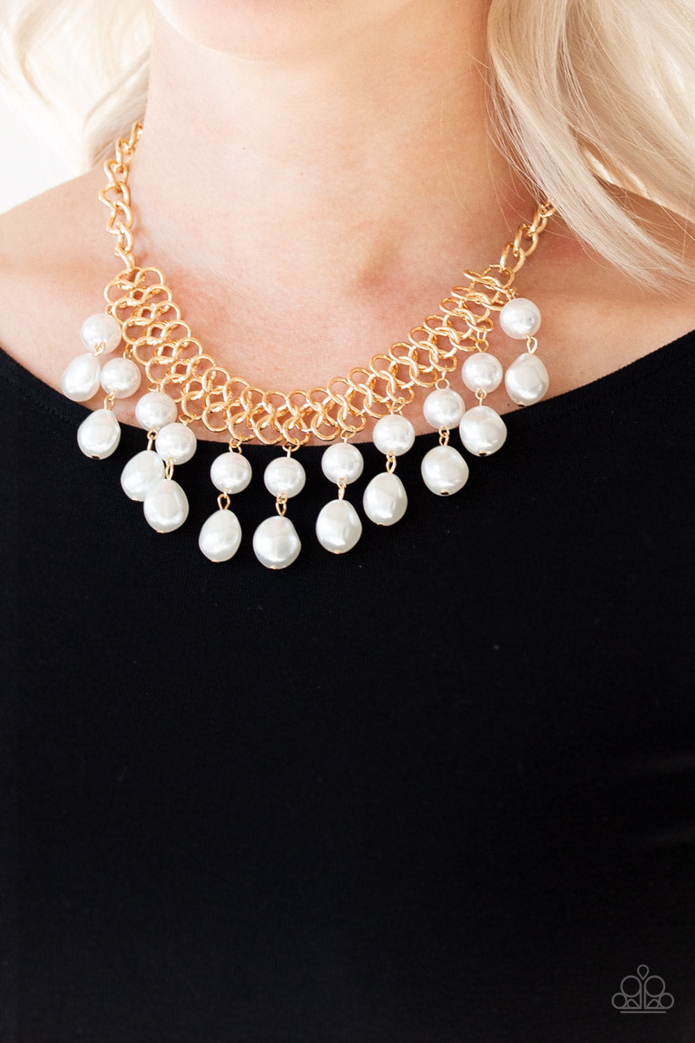 5th Avenue Fleek-Gold Necklace