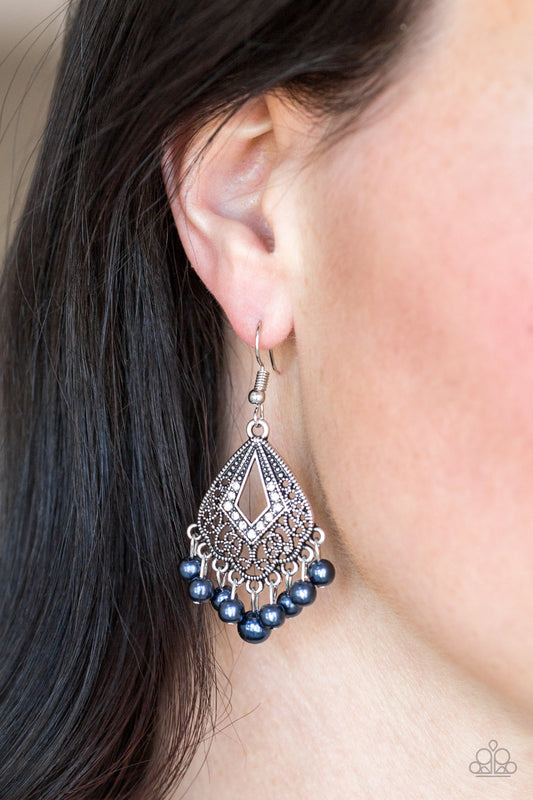 Gracefully Gatsby-Blue Earring