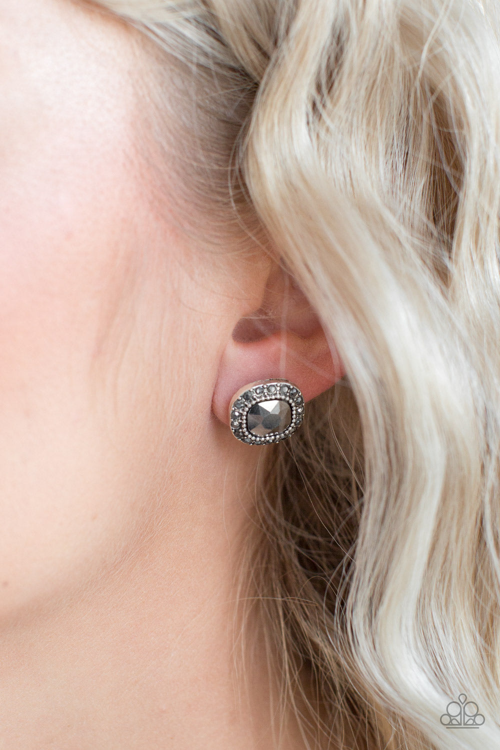 Latest Luxury-Silver Post Earring