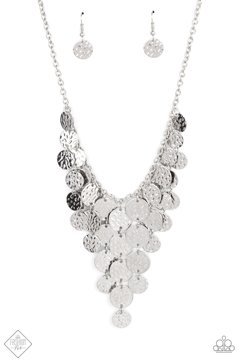 Spotlight Ready-Silver Necklace