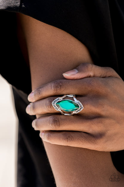 Leading Luster-Green Ring