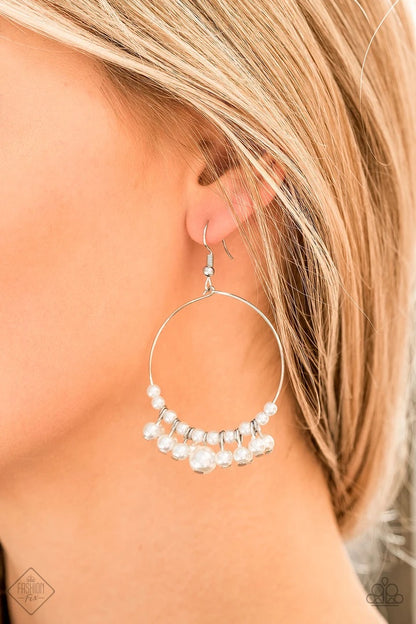The PEARL-fectionist - White Earrings
