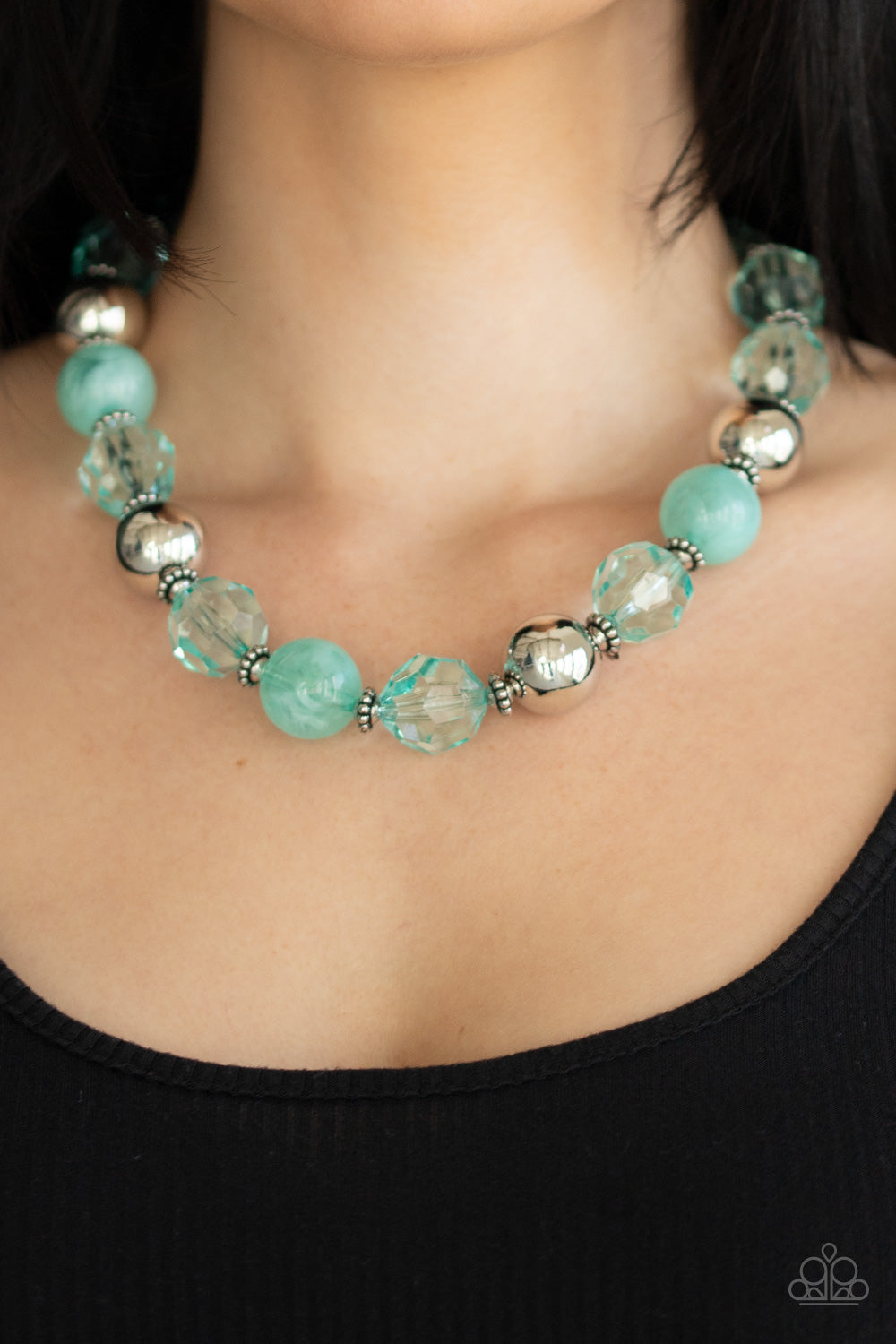 Very Voluminous-Green Necklace