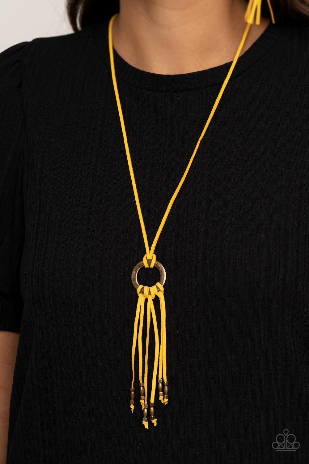 Feel at HOMESPUN-Yellow Necklace