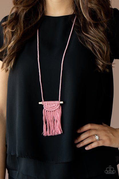 Between You and MACRAME-Pink Necklace