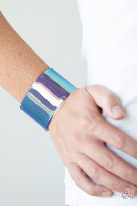 Holographic Aura-Blue Bracelet